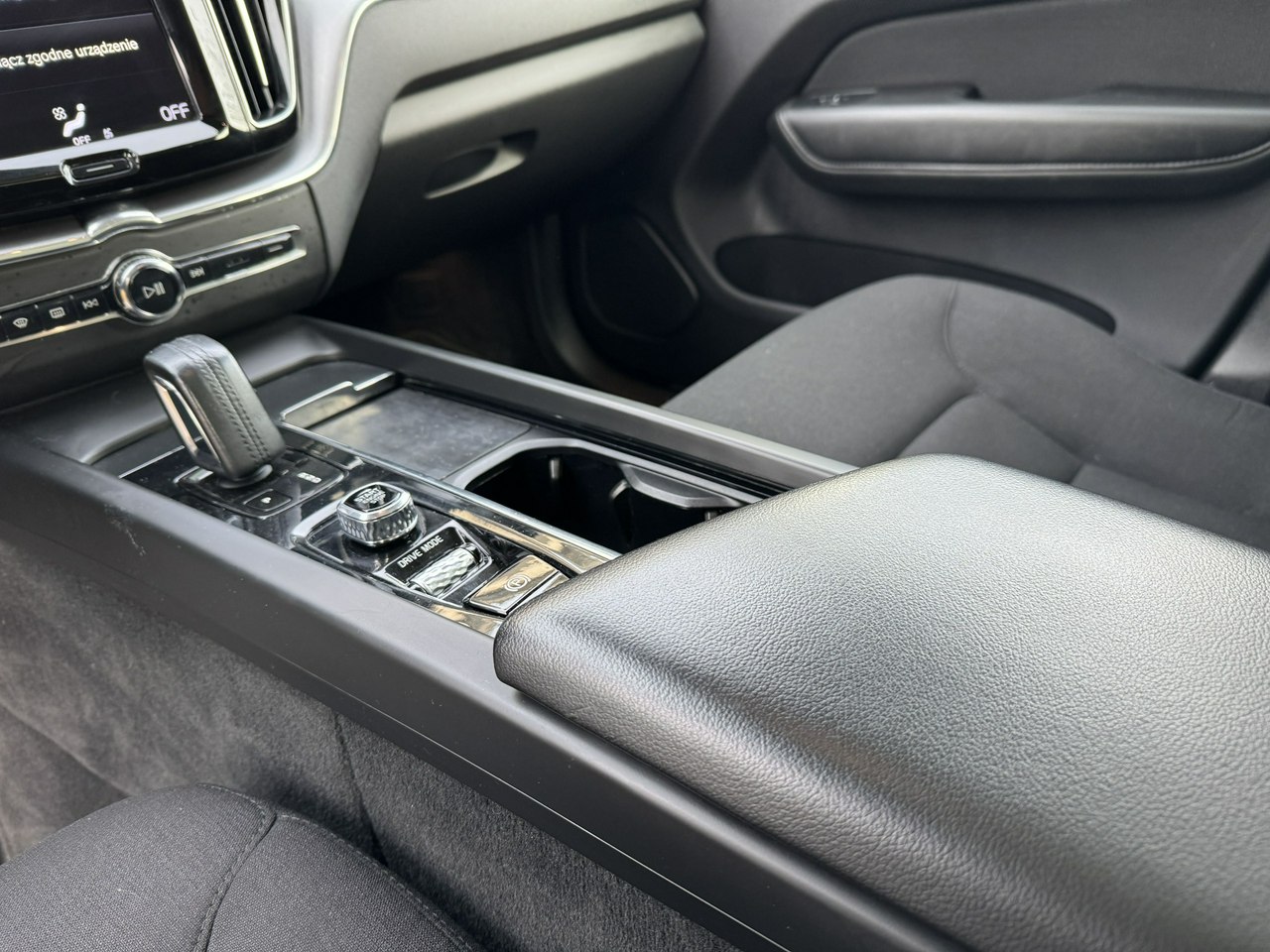 6066007 z16 1773729405 9f5ddb68