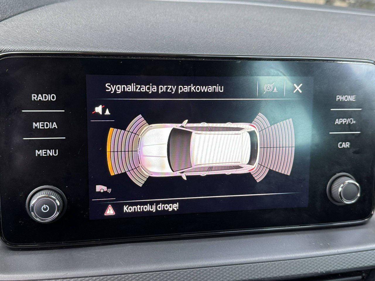 6084078 z19 1776029845 74e11908