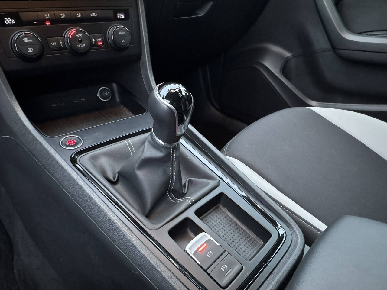 6093140 z15 1770835893 8b52515e