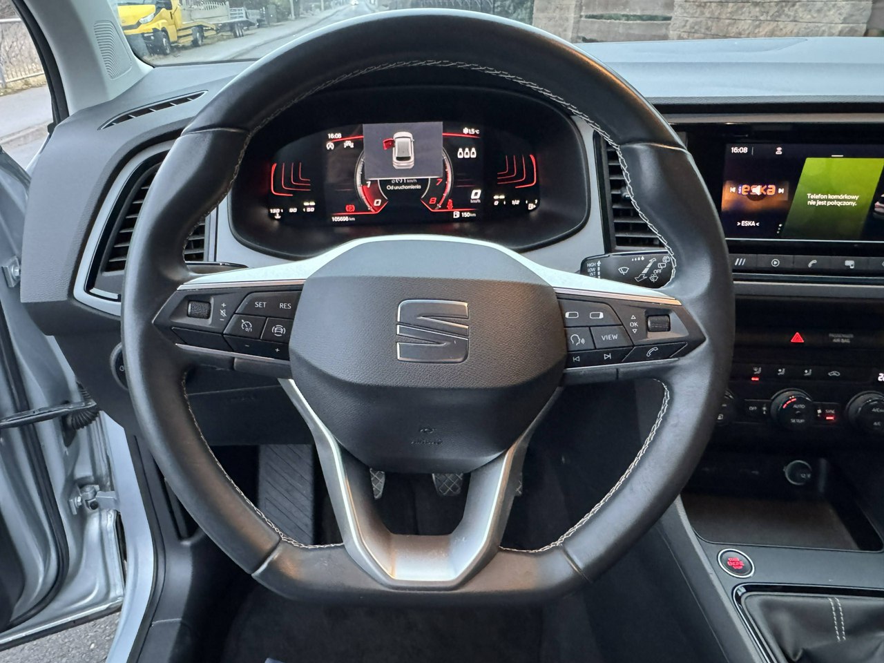 6093140 z16 1770835894 534f42ce