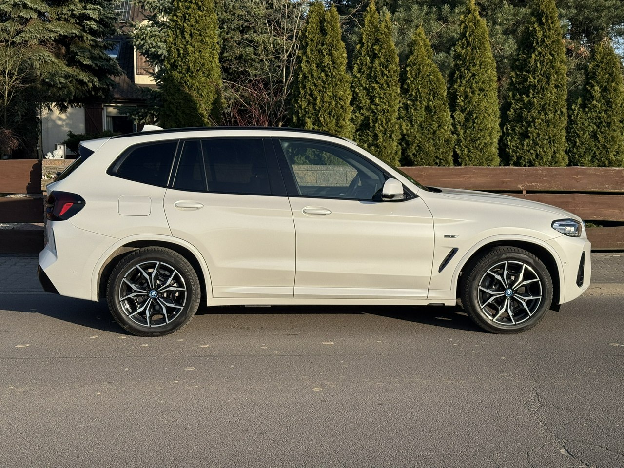 6113396 z4 1773428185 e376e02e